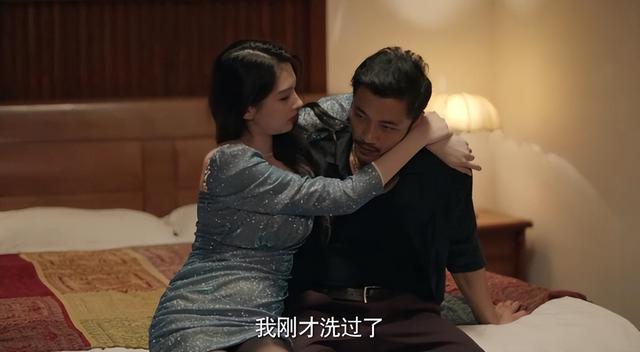 《猎冰》陪酒女腹部赘肉抢镜被吐槽，网友：没去过夜总会就别乱说