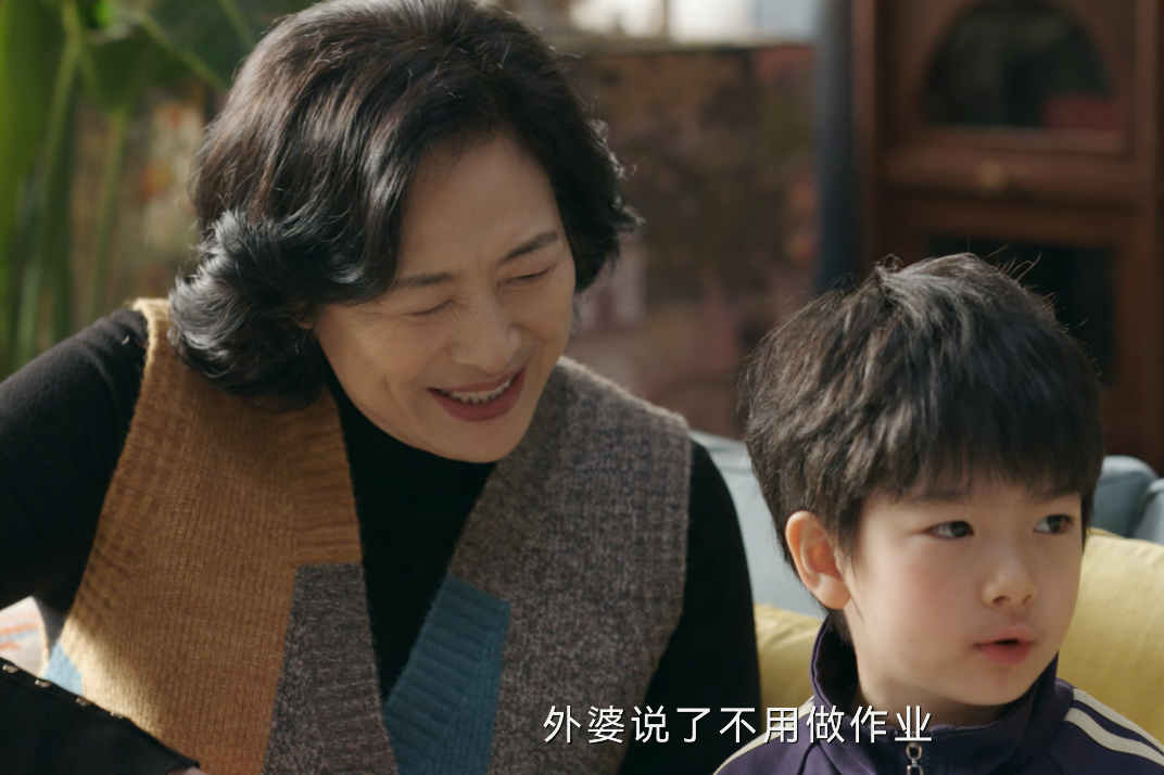 才播2集,全国收视率直逼第一,终于有让我熬夜狂追的央视黑马大剧了!