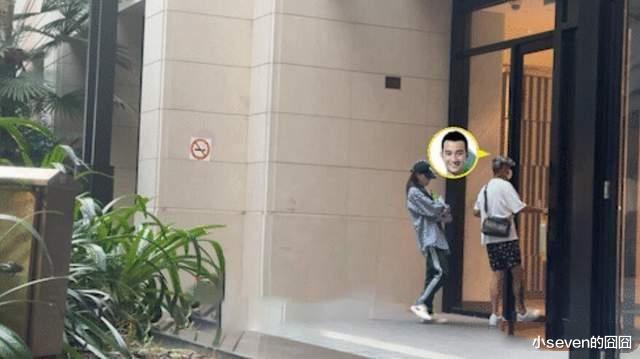 40岁文章真的落魄了！新女友亲密互动被拍，女友打包剩菜引热议