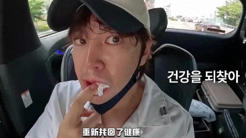 张根硕发出多张近照，癌症恢复后瘦了不少，37岁状态像男大