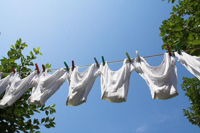 5种“自毁式”洗内裤方法，比不洗还脏！很多人做错几十年
