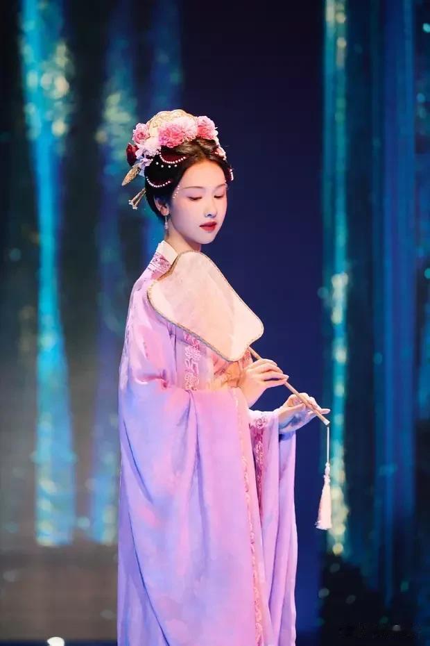 陈都灵|陈都灵《国家宝藏》南宋造型惊艳,古韵犹存,演绎南宋风华