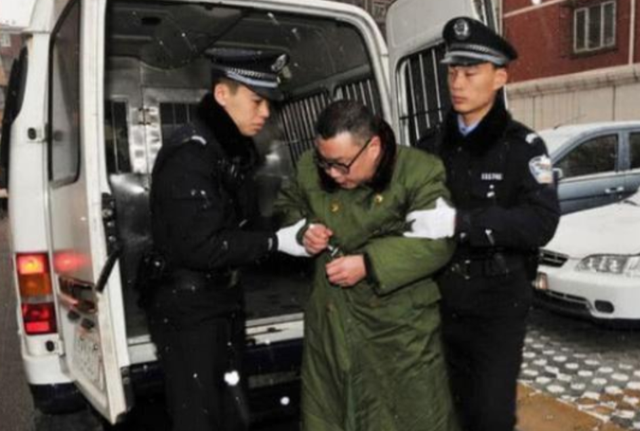 尹相杰|“纤夫哥”尹相杰：从“春晚名人”到阶下囚，他到底经历了什么