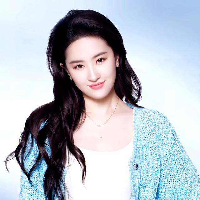 刘亦菲性感代言