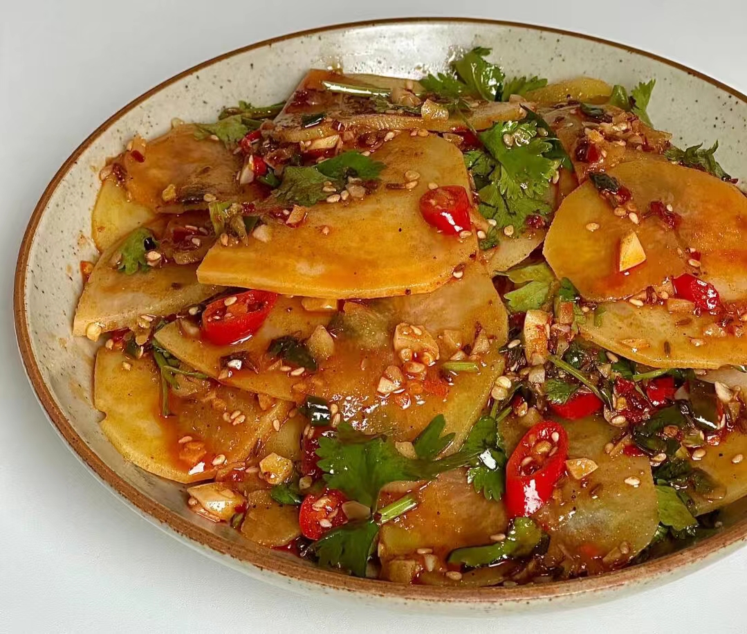 这个菜从年初吃到岁末，一斤才一块多钱，蛋白质好，脂肪少营养高