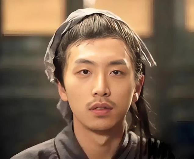 内娱的“老房子翻新”，小沈阳爆改成王嘉尔，“二牛”变“二妞”