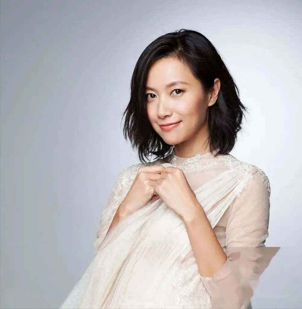 风流徐静蕾,半百依旧,她的爱情游戏何时才结束?