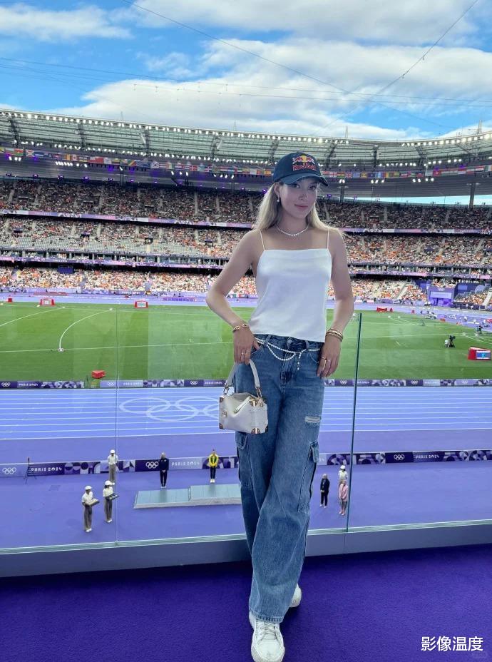 谷爱凌马尔尚恋情被曝光：多张亲密图流出，谷爱凌引发争议，马尔尚被曝人品差