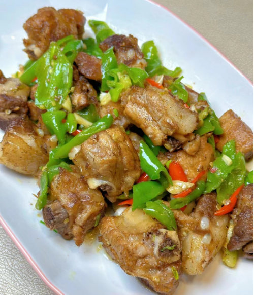 开春后,有钱没钱,别忘记吃这菜,营养又解馋,出锅后满屋飘香