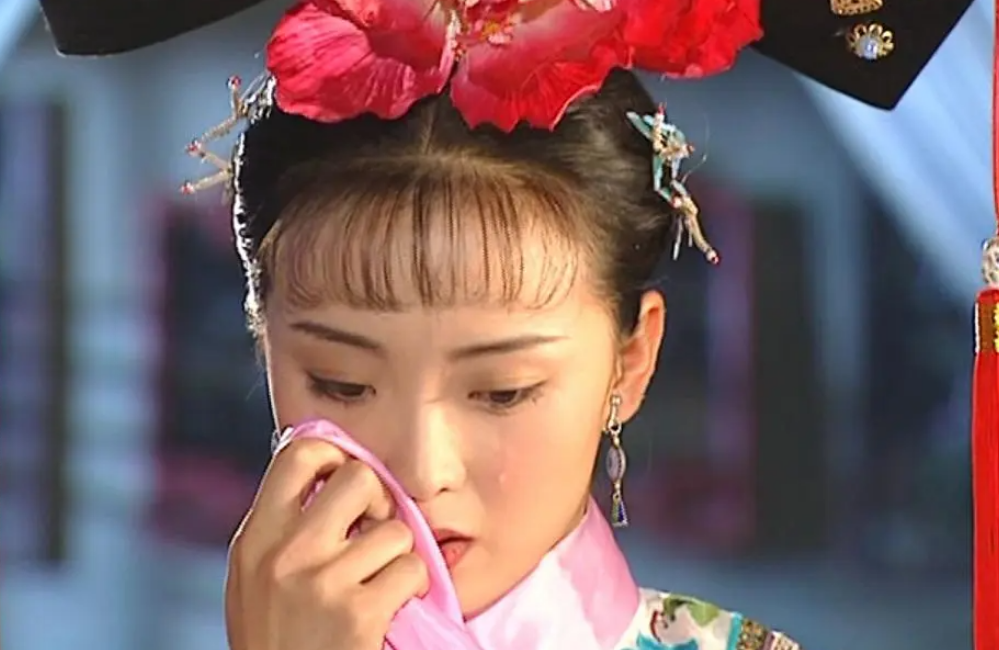 被丑男“糟蹋”的5位女明星,个个似鲜花,却插在了“牛粪”上