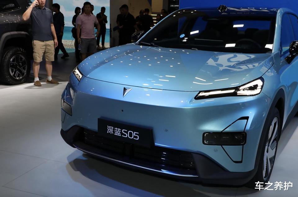 深蓝S05、零跑C10、宋Pro、银河E5四车横评，谁能脱颖而出？