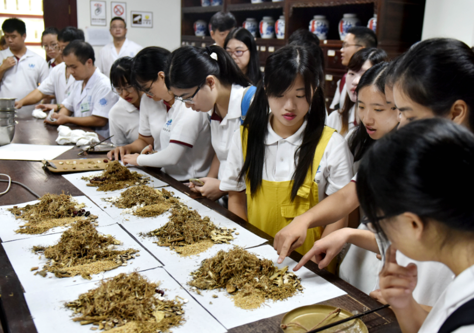 中医古籍TOP10:从《注解伤寒论》到《小品方》,你看过几本?