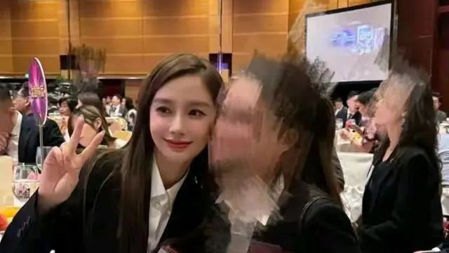 AB当慈善联会副主任的瓜！