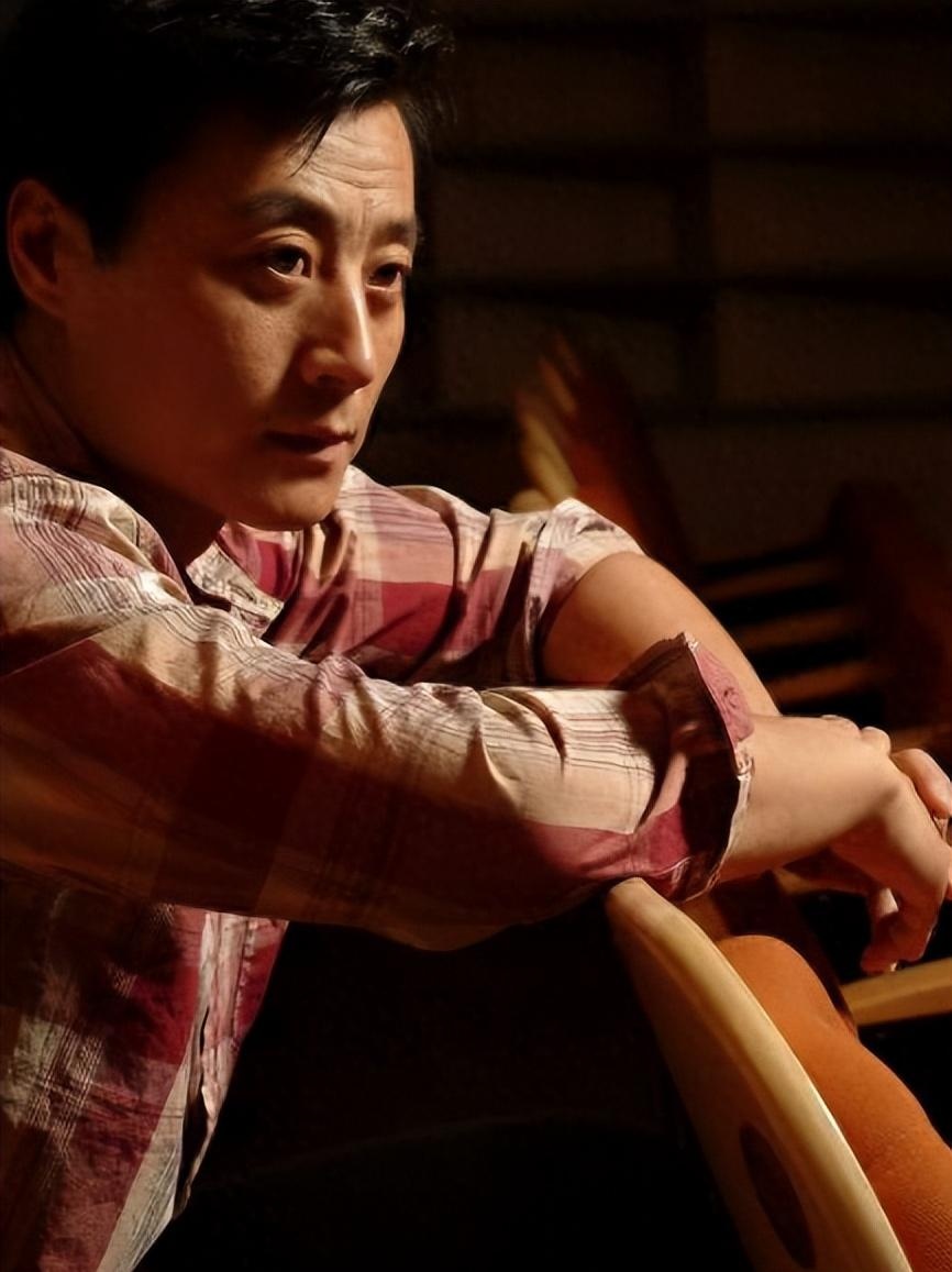 《大宅门》之后的人生巅峰：从无名配角到一夜爆红