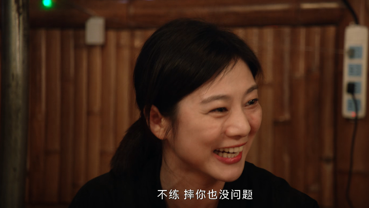 徐帆的法令纹,秦岚的眼窝,“拯救”了多少女人的容貌焦虑