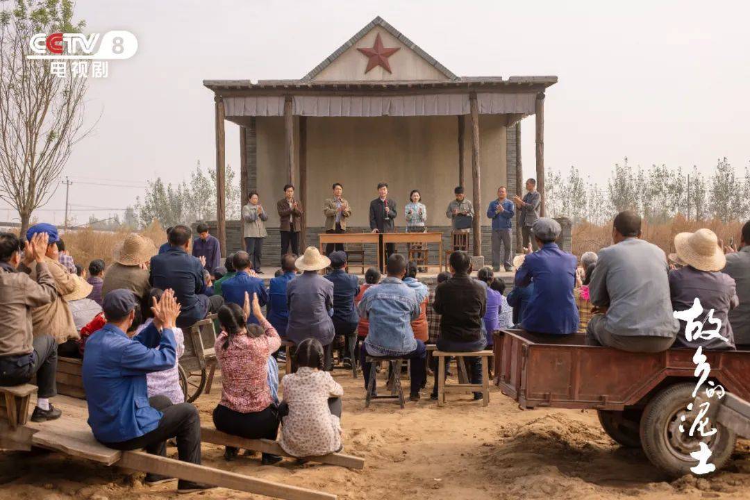 老戏骨云集飙演技，央视开播仅一天，收视率全国第一，值得熬夜追