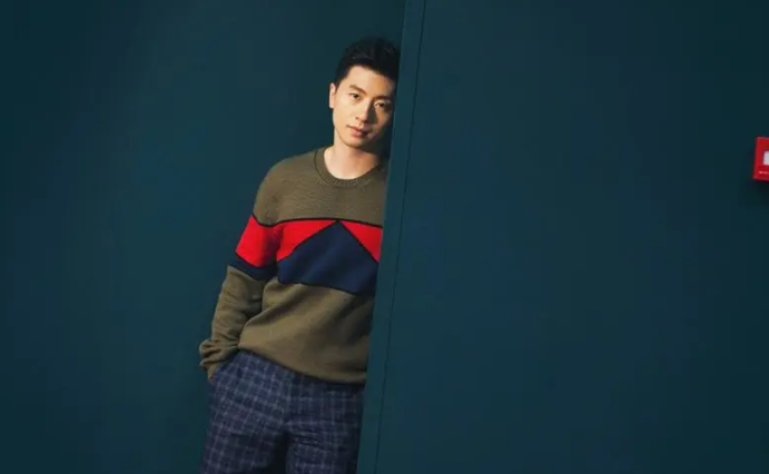 马龙疑似即将退役,拍摄Prada大片反响热烈,被质疑是为进圈试水