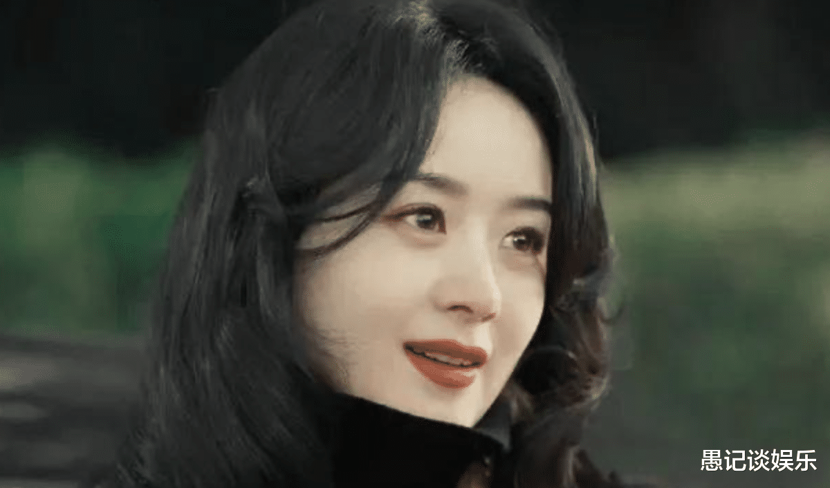 从龙套到大女主,从流量大花到监制,赵丽颖的每一步走得清醒稳健