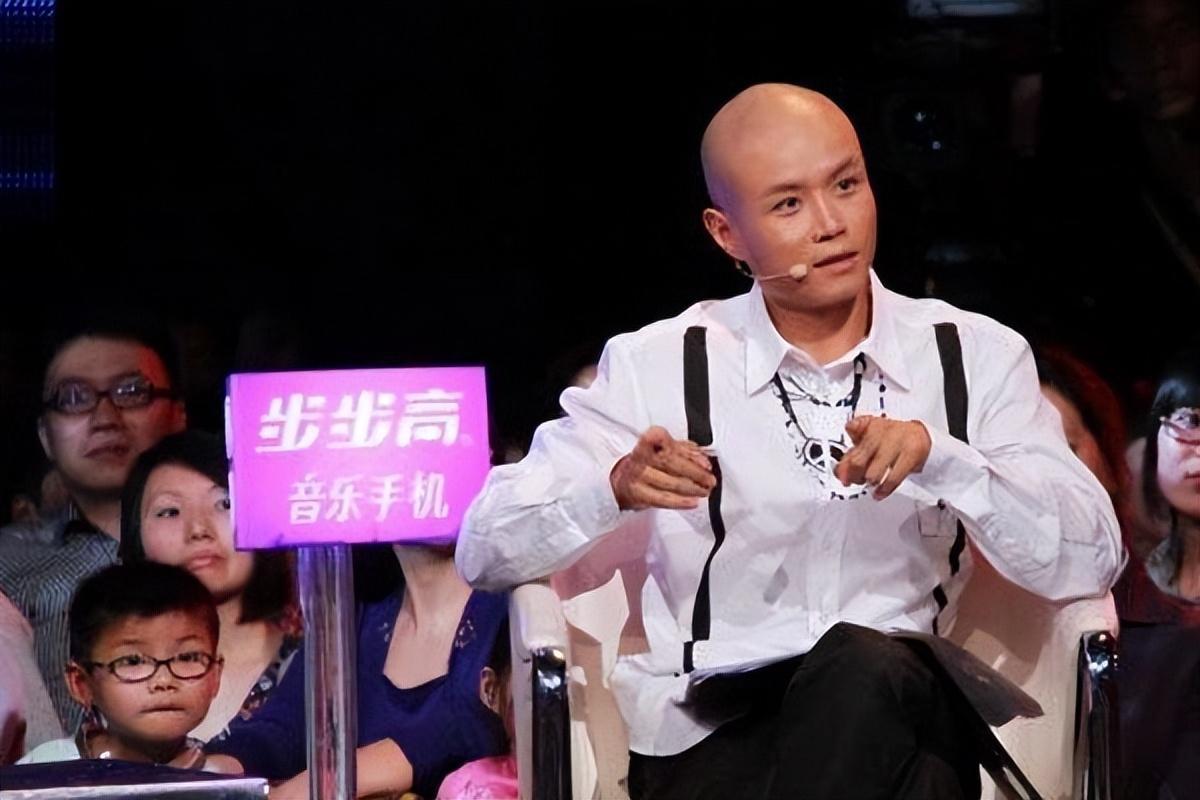 移居美国, 开豪车住豪宅, 48岁的乐嘉, 如今被迫走上了另一条道路