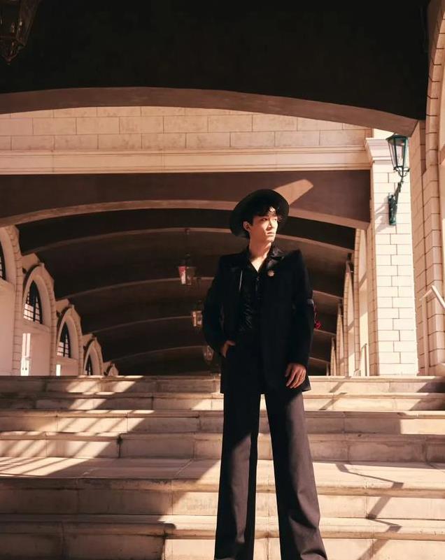 星光大赏红毯,最帅男艺人再次洗牌,李现星旭登顶任嘉伦10成毅8