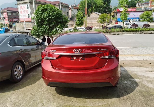 修车师傅都不建议购买的二手车，哪怕不是事故车，价格很便宜