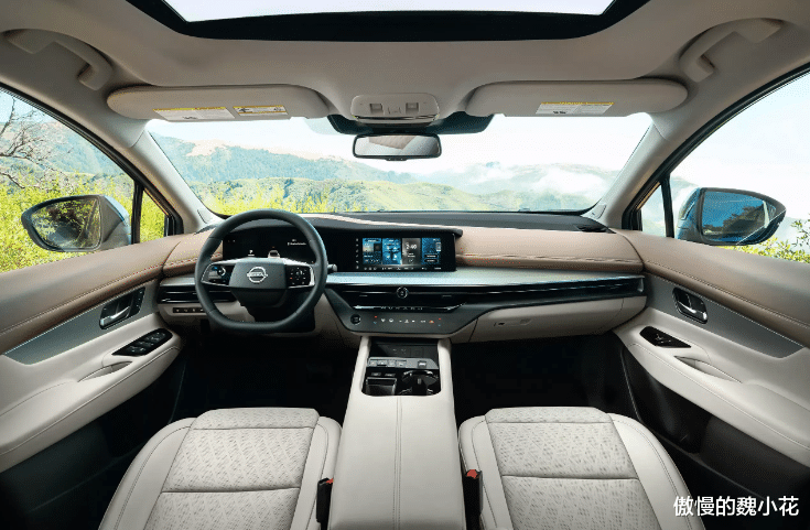 日产全新“楼兰”海外官宣，2.0T取代V6，标配9AT变速箱！