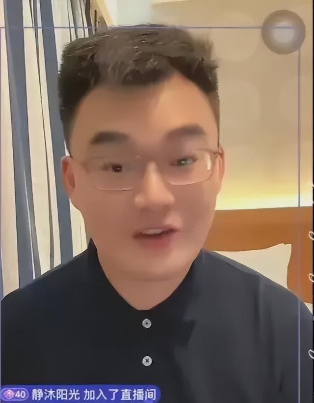 开庭,大s跟汪小菲要4个亿,网友:她穷疯了给自己活成了笑话