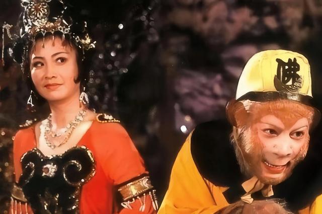 一路走好！戏没拍完就离世的9位明星艺人，多人死因成谜