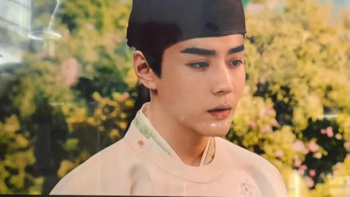 复出失败，两部新剧都遭AI换脸，他算是彻底凉凉了...