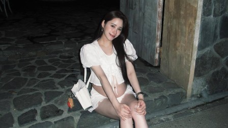 欧阳妮妮自曝一个月胖了2到3公斤!高调秀怀孕日常,日子滋润快活