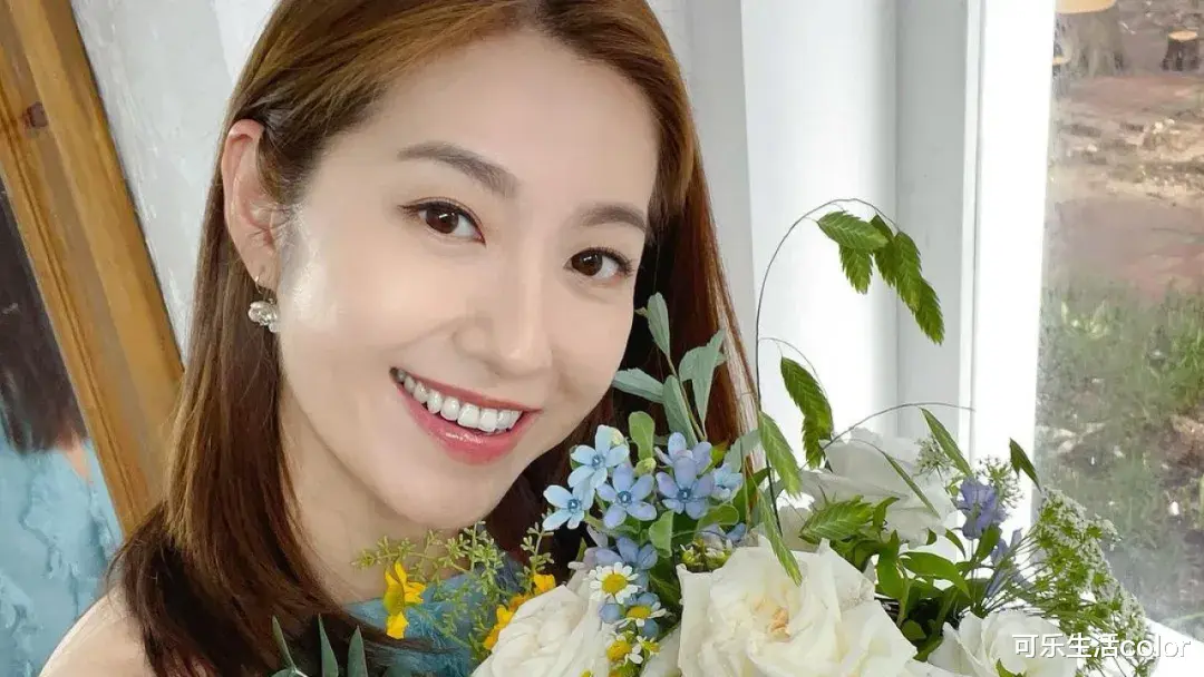 蔡思贝、陈自瑶同框but佢赢晒！独揽4剧成“剧后”，事业、爱情双丰收~