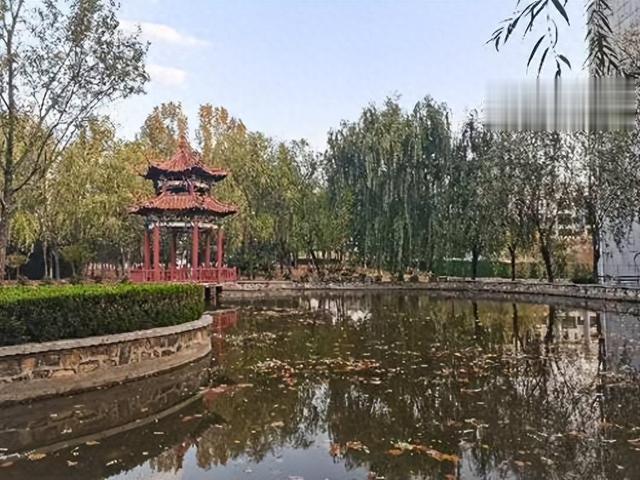 在单位里领导不信任你，该怎么办？