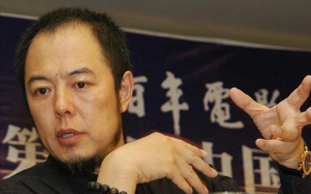 5位老牌明星移居国外现状，入美籍、嫁老外、开豪车，生活太滋润