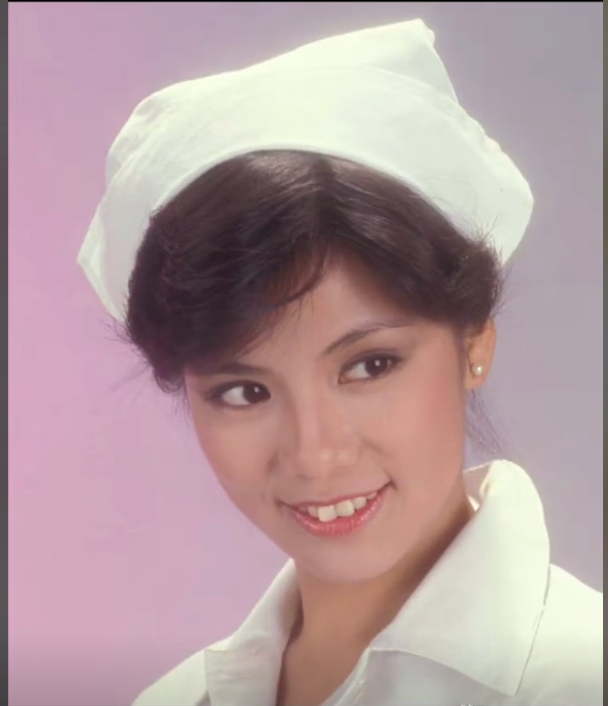 满嘴龅牙却美到惊人的女星，王祖贤周海媚上榜，你的童年女神在吗