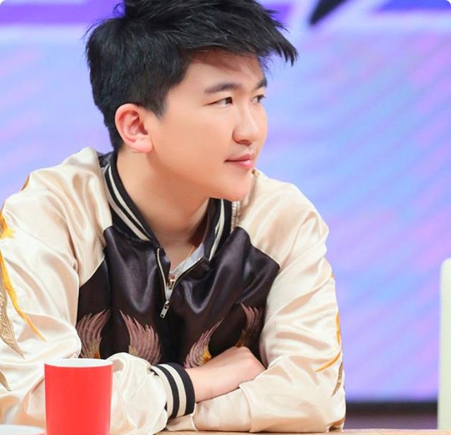 张大大被官媒点名批评，言辞犀利，真是一点脸面都不给留