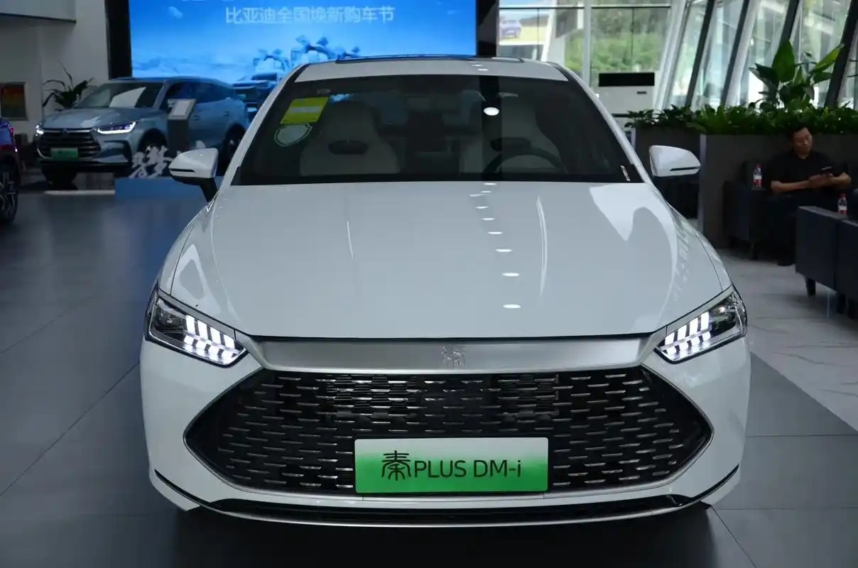 全新一代秦PLUS，1800km续航，全领域升级能否再造7万销量神话？