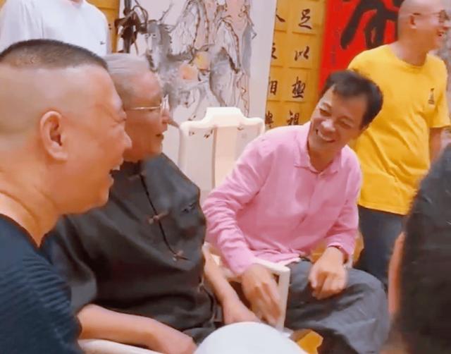 天津这一夜,暴露了刘威的“真实身份”,难怪郭德纲都得靠边站