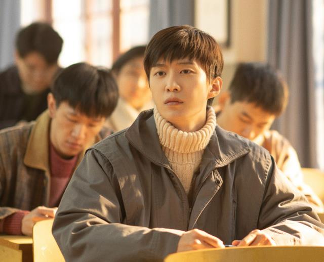 收手吧，资本家的“丑儿子”：《小巷人家》戏混子，一人毁一部剧