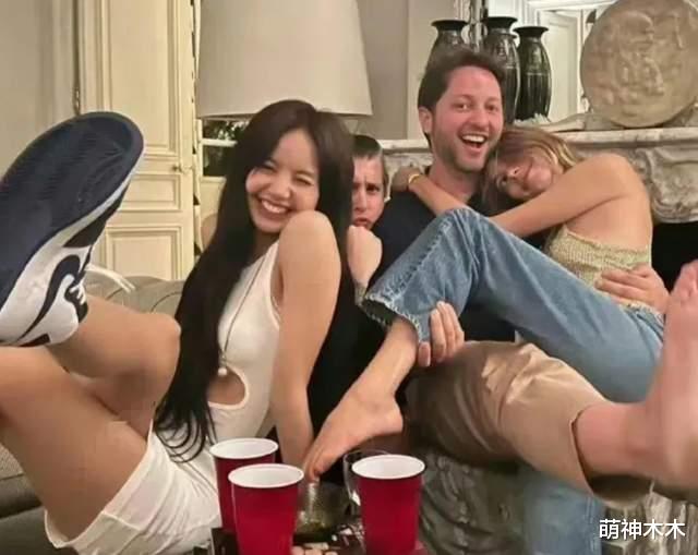 Lisa亚洲见面会被抵制！获主流奖遭外网质疑，靠三公子资源飞升