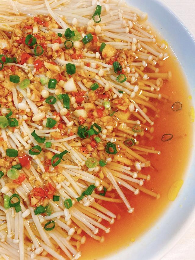 女人不想老得快,常吃“4道菜”!补气血,养容颜,化妆品都省了