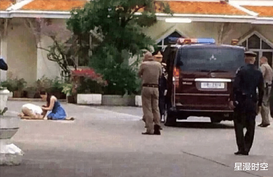 19岁提帮功越来越帅了,身高近2米,眼神清亮坚毅,是泰王心尖宠