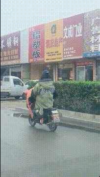 天知道马伊琍站在这个舞台的时候,内心是有多崩溃