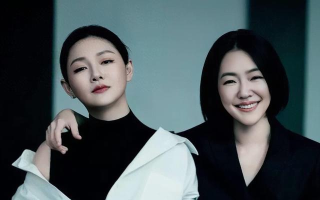 S妈又哭又闹,哭肿双眼照首曝光,小S三字回应将大S骨灰做成钻石