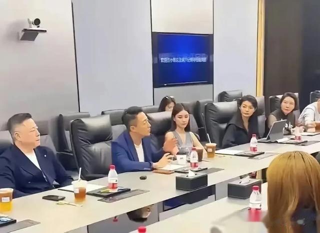 汪小菲结婚花絮照曝光！马筱梅旗袍装造型好美，两人婚后十分甜蜜