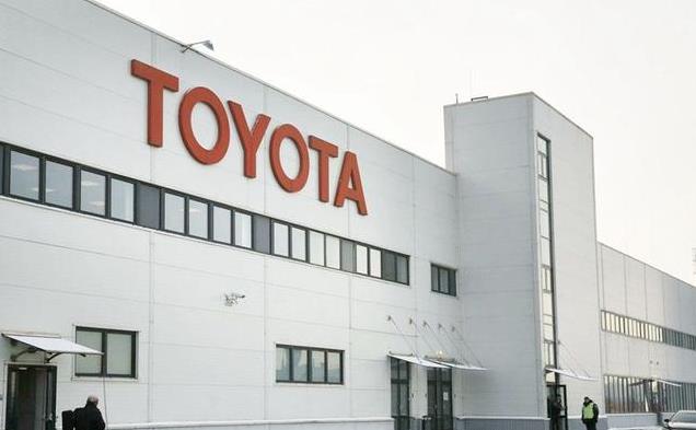 看了日本丰田前10月卖出833万辆汽车，再看比亚迪，差距依旧明显
