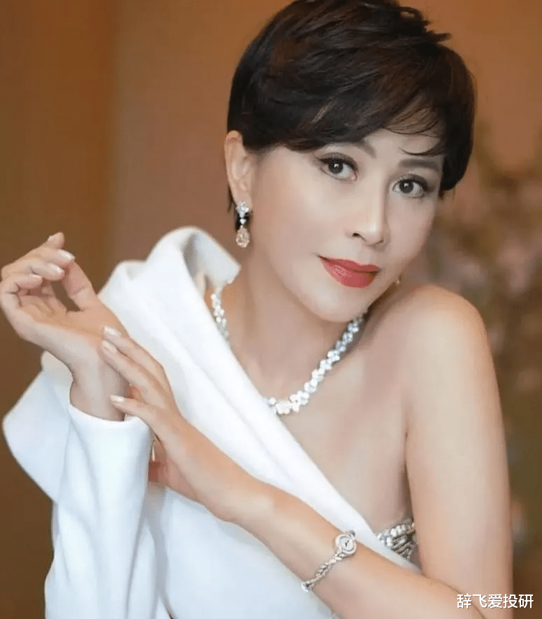 刘嘉玲彻底崩溃