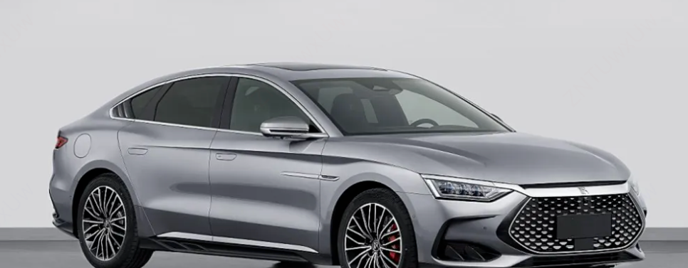 比亚迪新款电动车曝光,老车主哭晕在厕所!