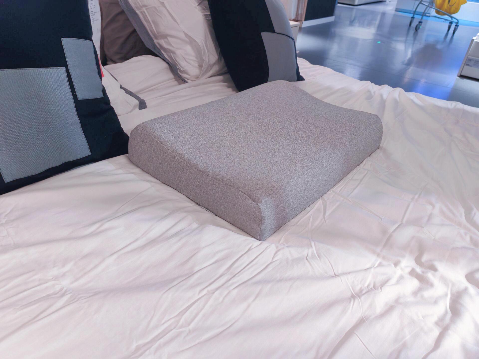 颈椎不好没有好枕头难以入眠?试试百元出头米家天然乳胶护颈枕Pro