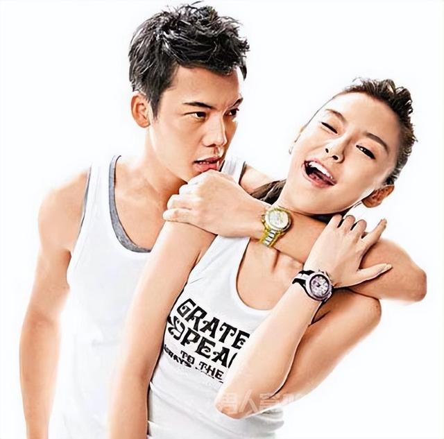 后悔莫及杨颖!踹掉黄晓明分走25亿,资源断崖式下跌沦为弃子