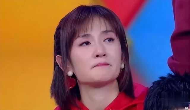 三个女儿轮流住院,张杰马来西亚突发病症,谢娜接连发文好可怜!